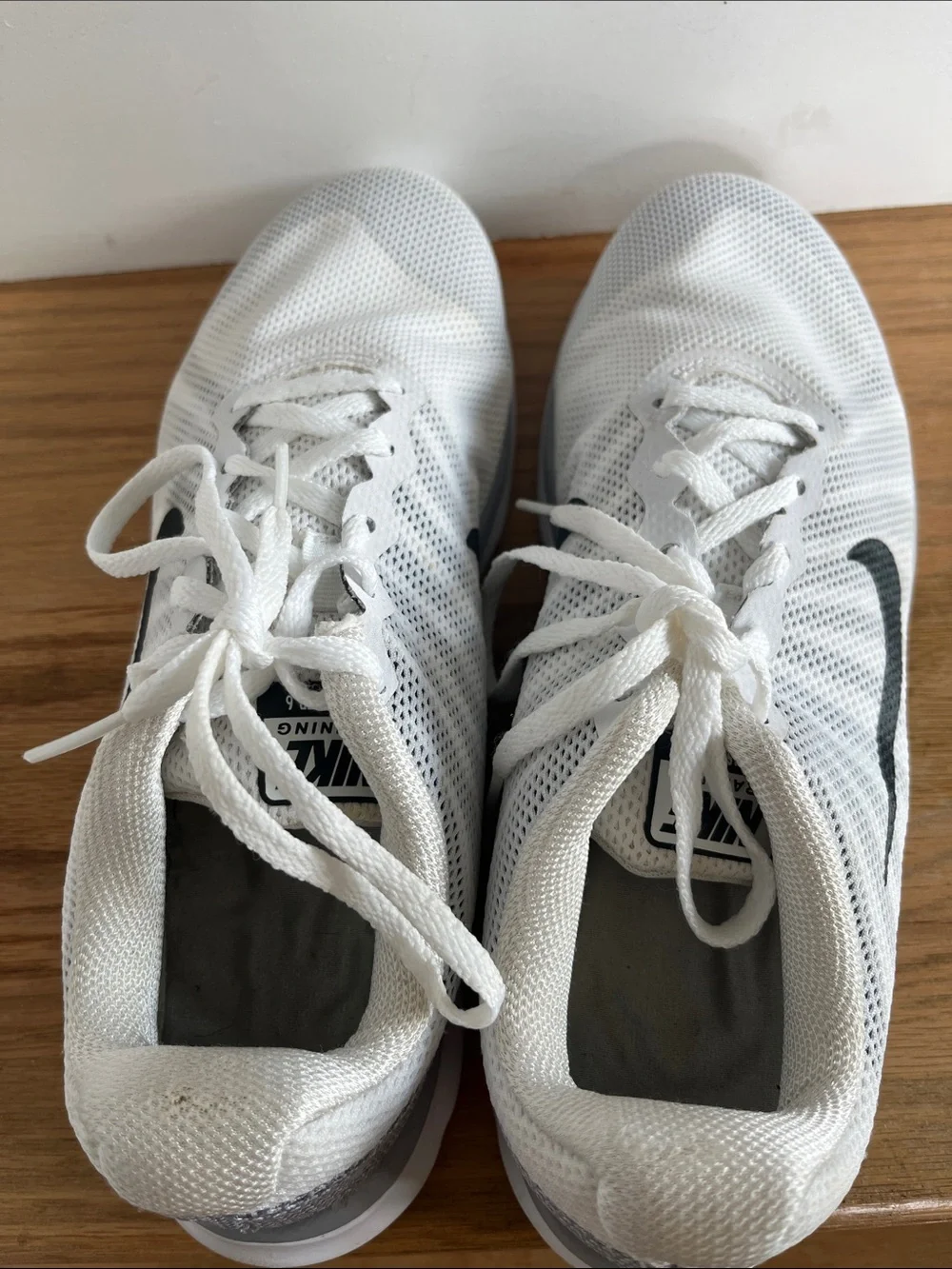 Nike White and Black Mesh Training Sneakers